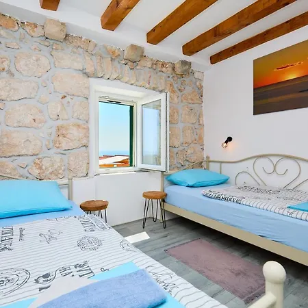 Appartement Stone House Biskup