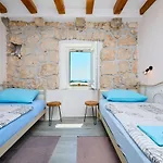Stone House Biskup