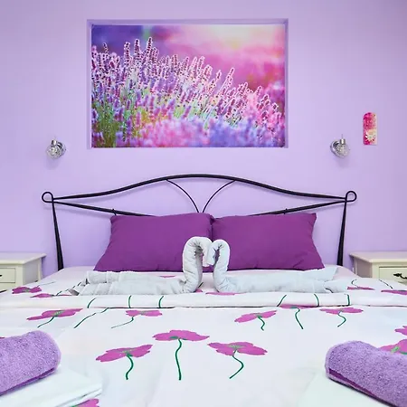 Stone House Biskup Apartman *