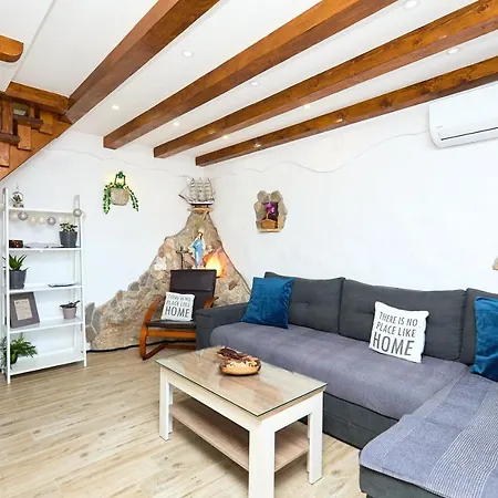 Stone House Biskup * Babino Polje